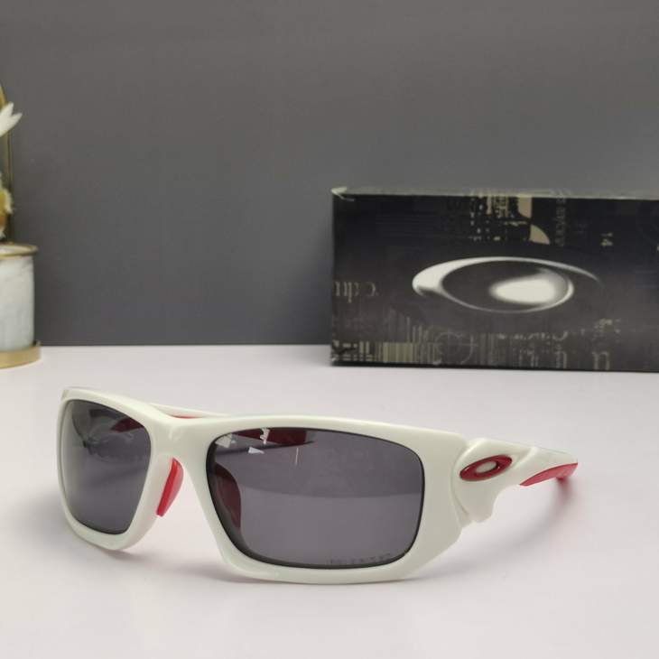 Picture of Oakley Sunglasses _SKUfw66124124fw
